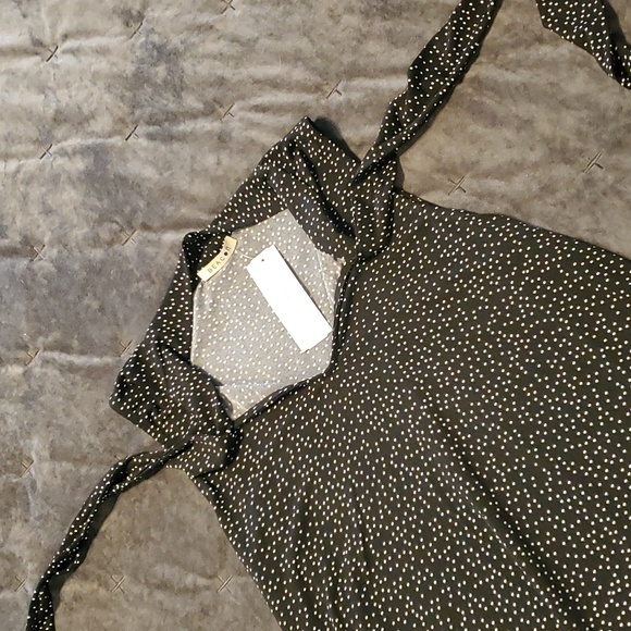 NWT  Beacon sleeveless top - Picture 4 of 7